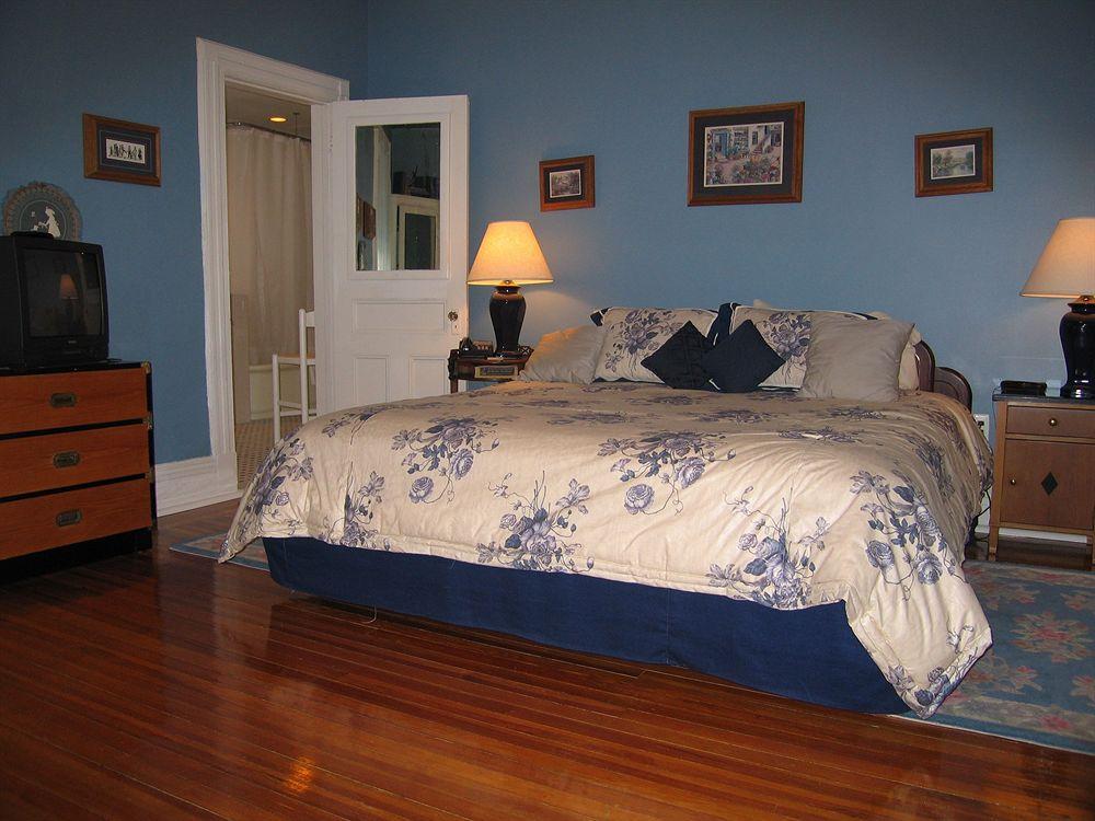 Cedars & Beeches Bed & Breakfast Long Branch Dış mekan fotoğraf
