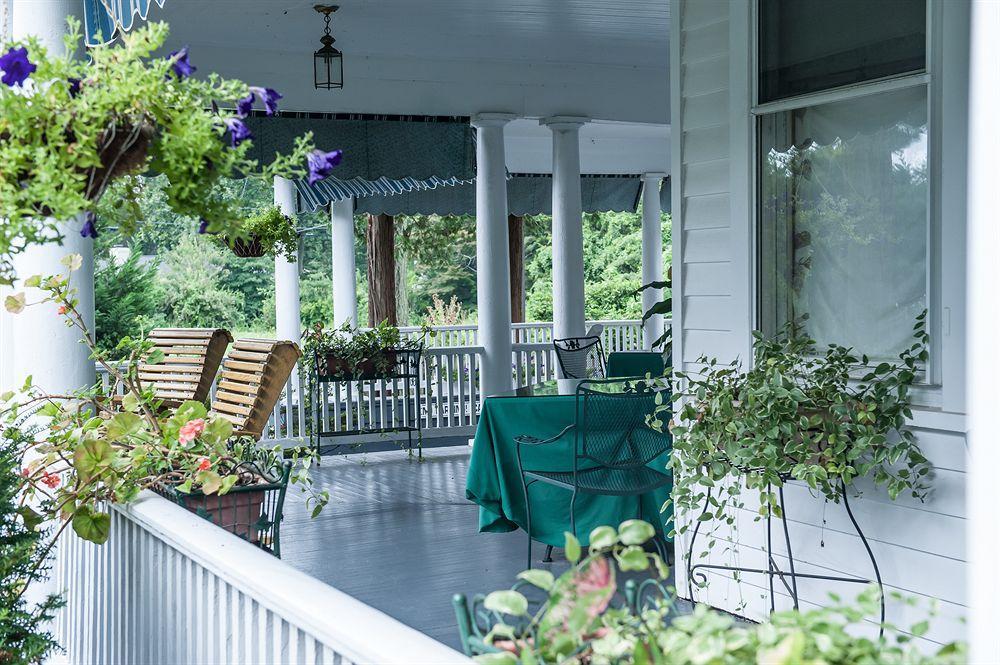 Cedars & Beeches Bed & Breakfast Long Branch Dış mekan fotoğraf