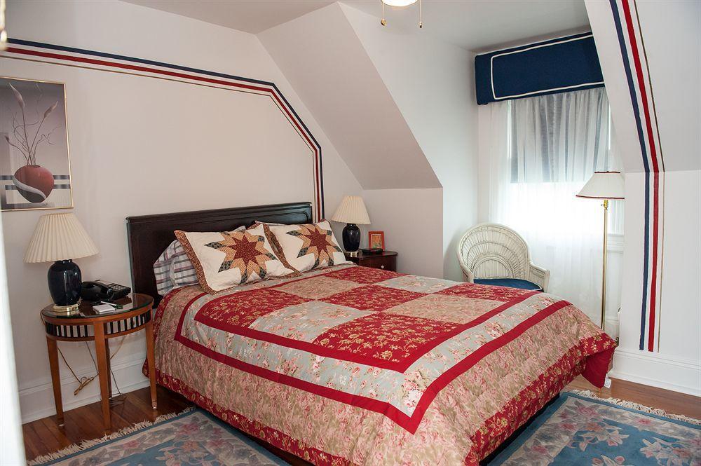 Cedars & Beeches Bed & Breakfast Long Branch Dış mekan fotoğraf