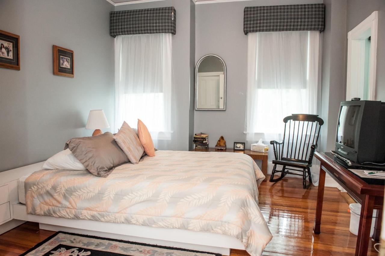 Cedars & Beeches Bed & Breakfast Long Branch Dış mekan fotoğraf